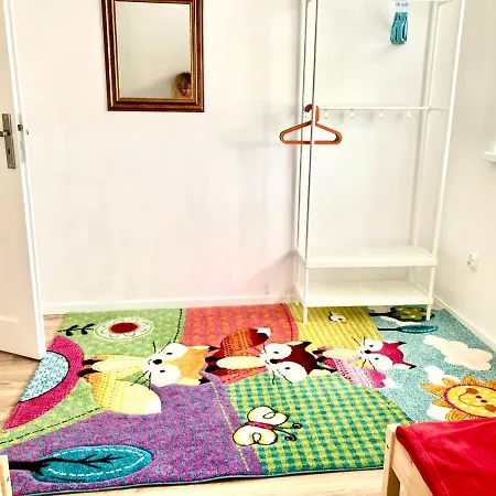 Z Jaskolka Pietro- Duzy 90 M2 Taras Apartman Smołdzino