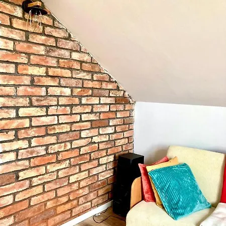 Z Jaskolka Pietro- Duzy 90 M2 Taras *